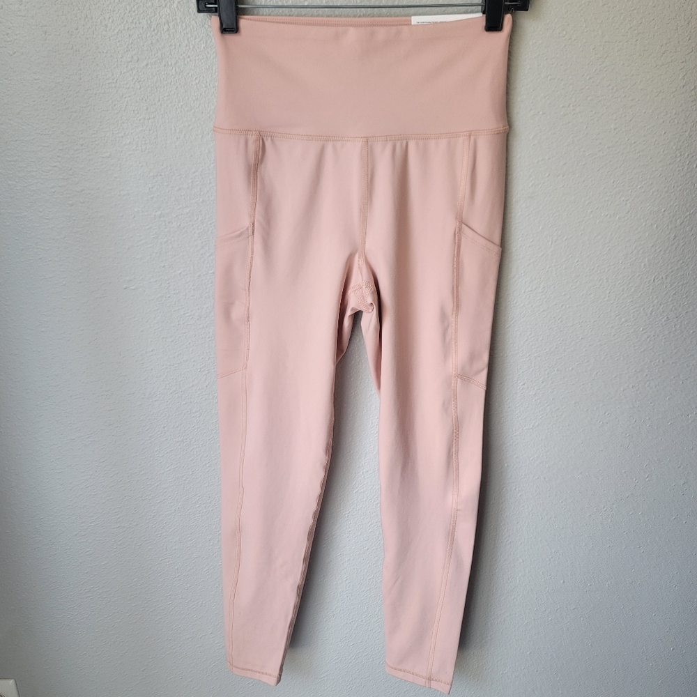 American Eagle The Everything Pocket Legging Size Medium Color Nude Pink NWT